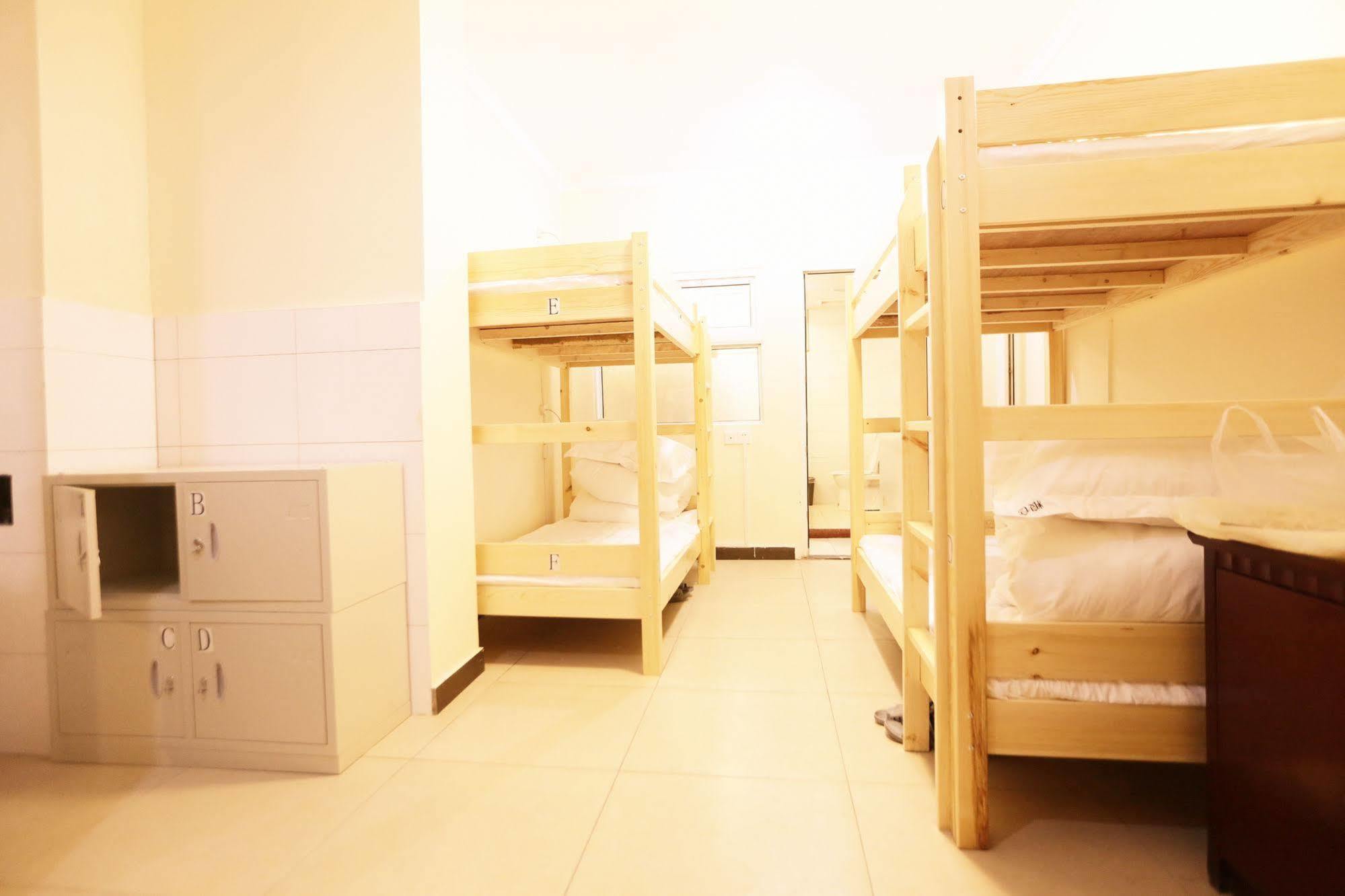 Beijing Granary International Hostel Екстериор снимка