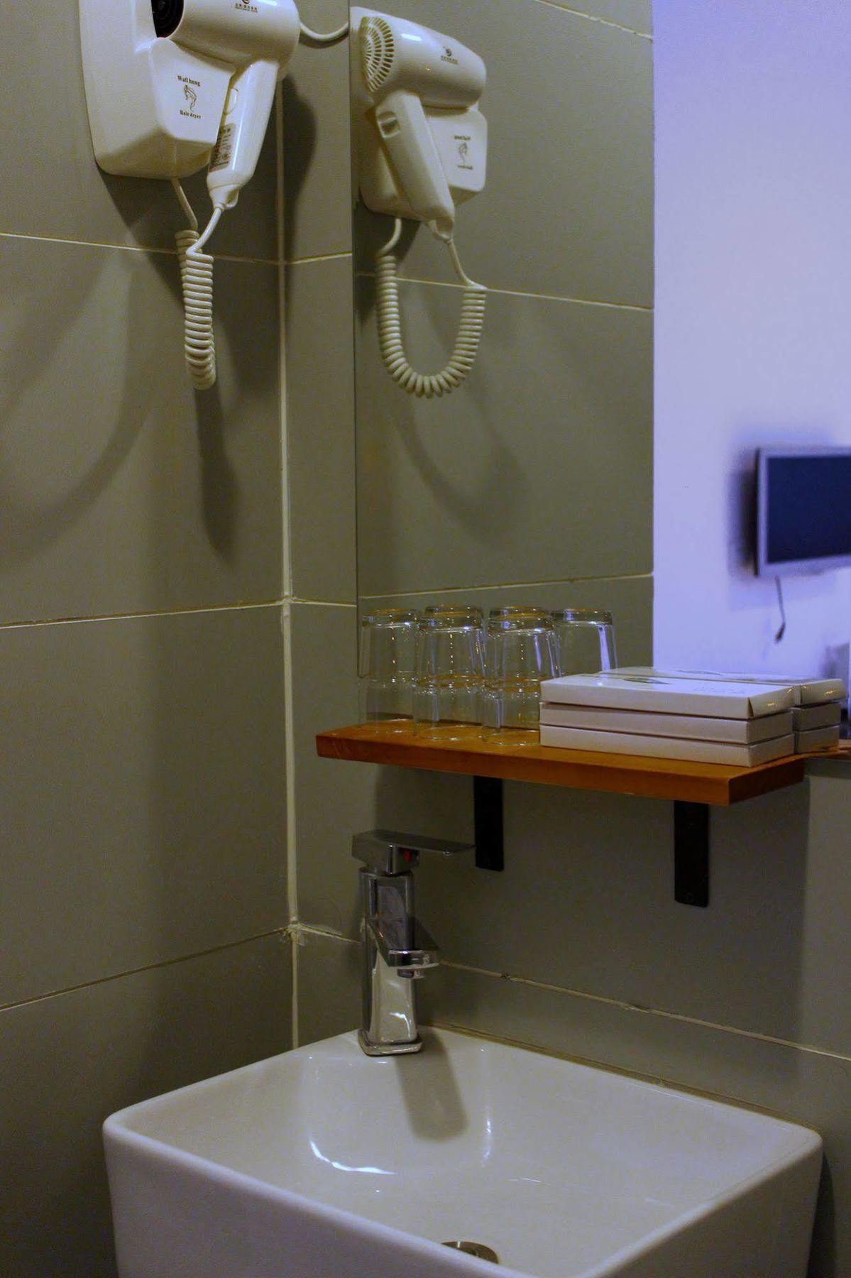 Beijing Granary International Hostel Екстериор снимка