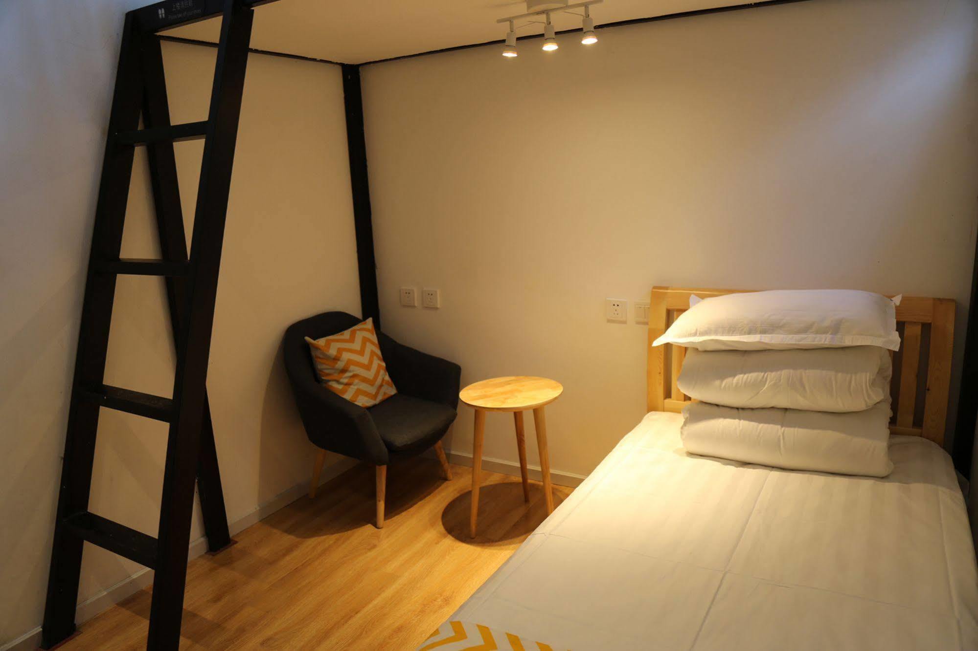 Beijing Granary International Hostel Екстериор снимка