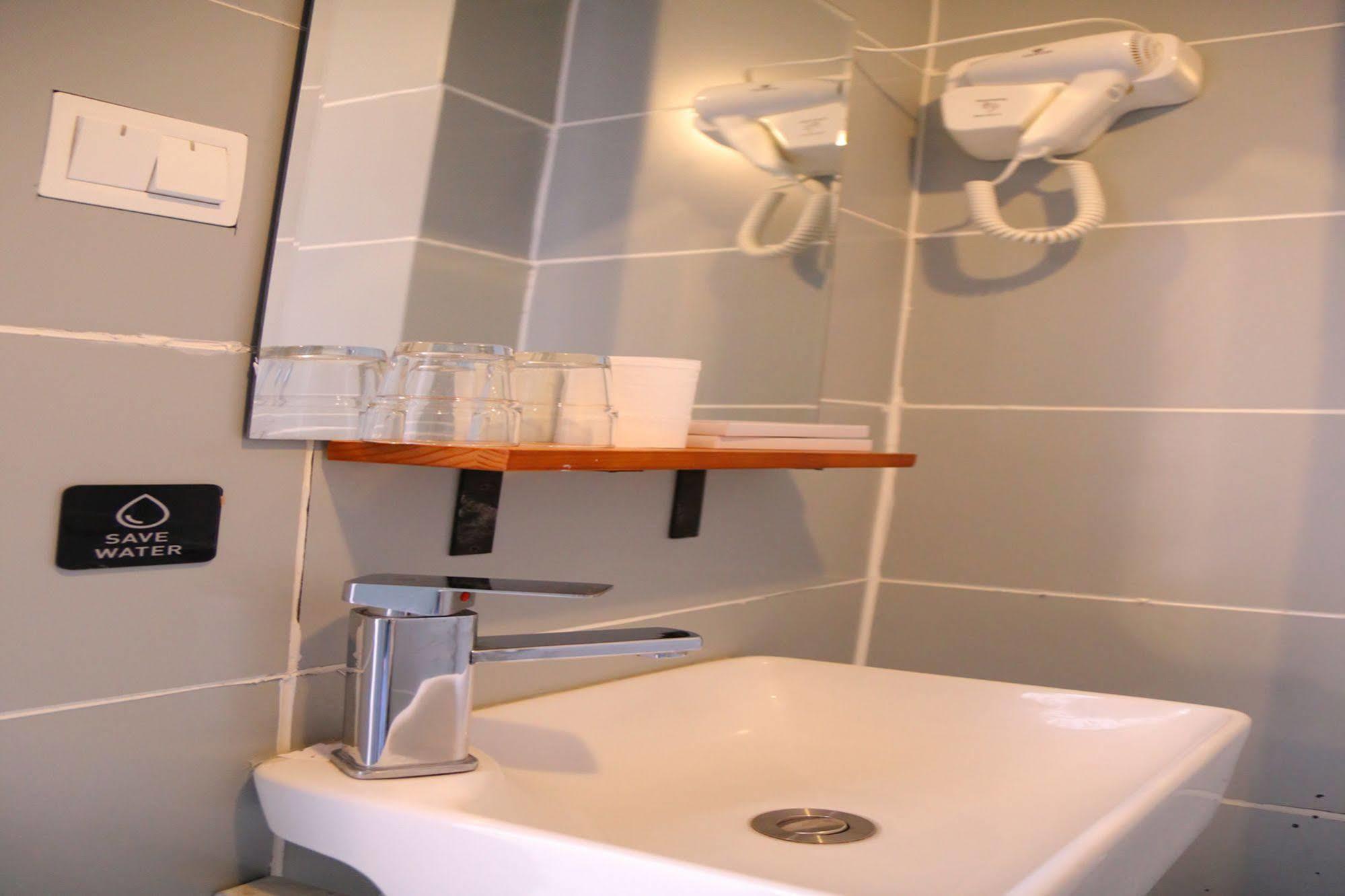 Beijing Granary International Hostel Екстериор снимка